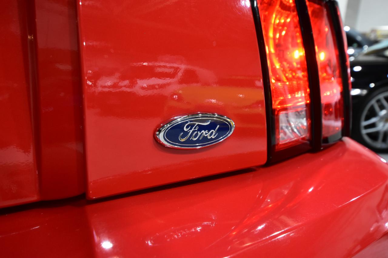 Ford Mustang 2dr Cpe Premium Mach 1 2004