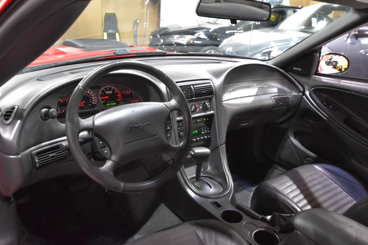 Ford Mustang 2dr Cpe Premium Mach 1 2004