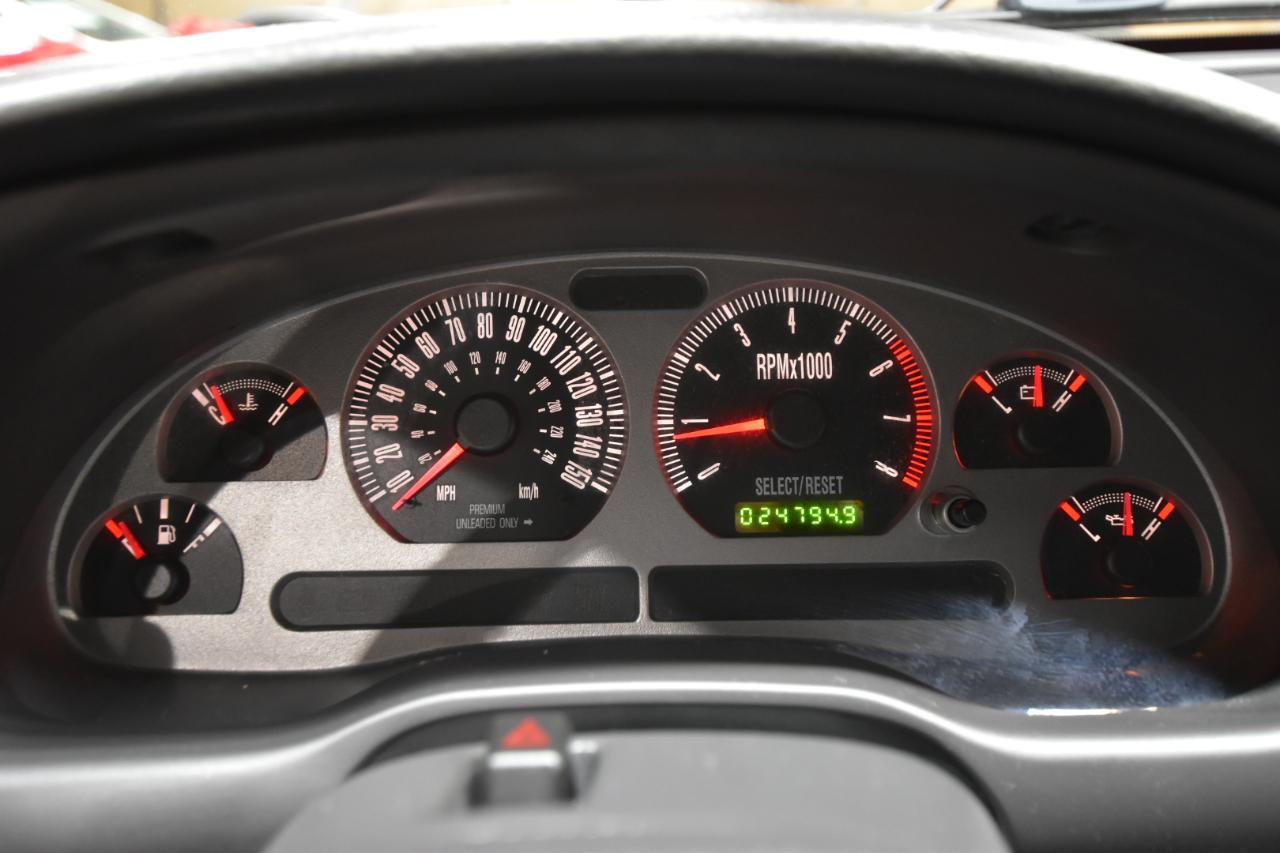 Ford Mustang 2dr Cpe Premium Mach 1 2004