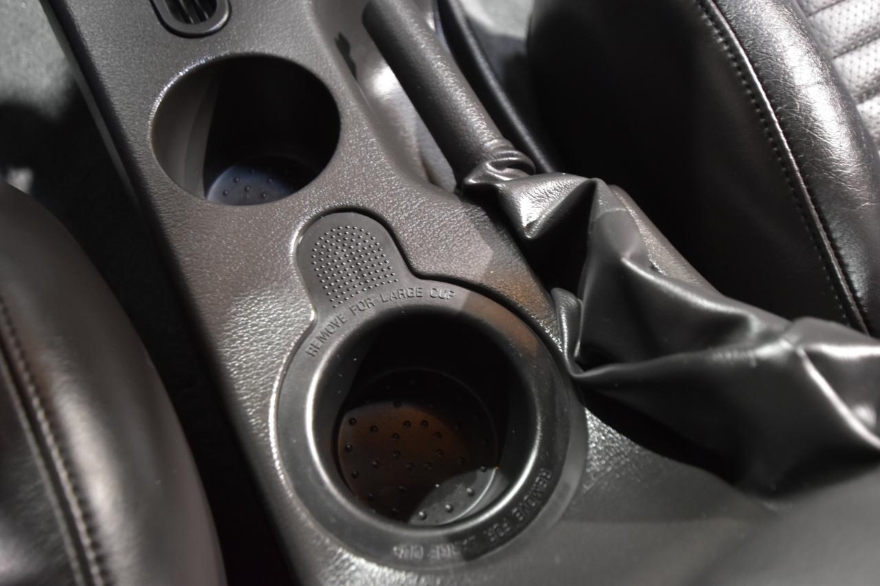 Ford Mustang 2dr Cpe Premium Mach 1 2004