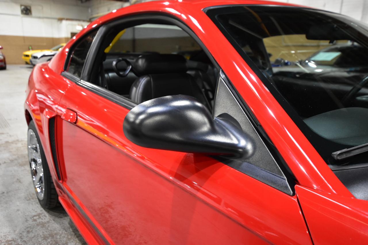 Ford Mustang 2dr Cpe Premium Mach 1 2004