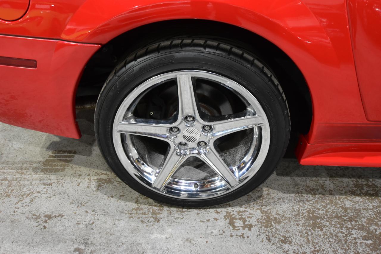 Ford Mustang 2dr Cpe Premium Mach 1 2004