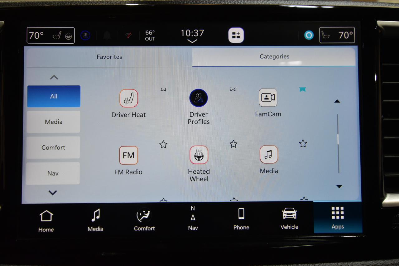 Chrysler Pacifica Touring L AWD 2024