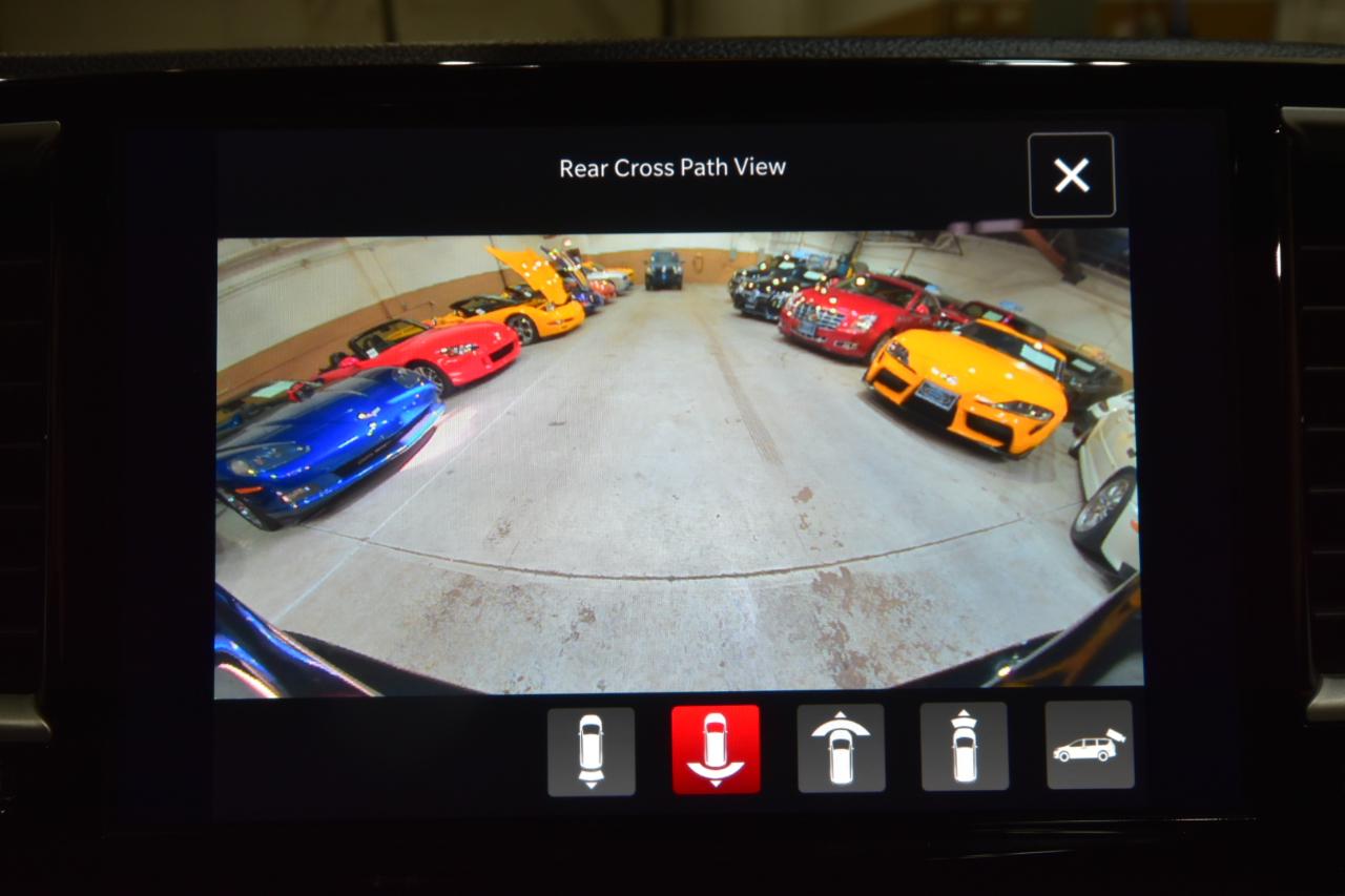 Chrysler Pacifica Touring L AWD 2024