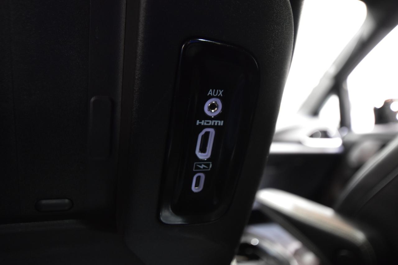 Chrysler Pacifica Touring L AWD 2024