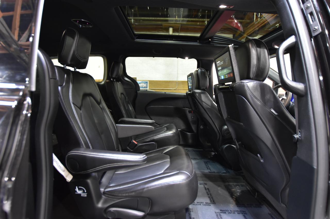 Chrysler Pacifica Touring L AWD 2024