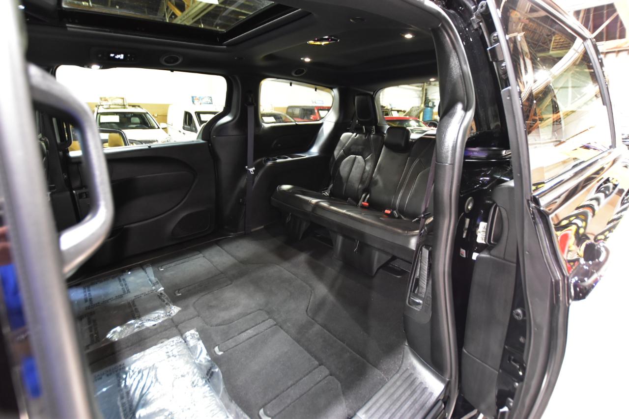 Chrysler Pacifica Touring L AWD 2024