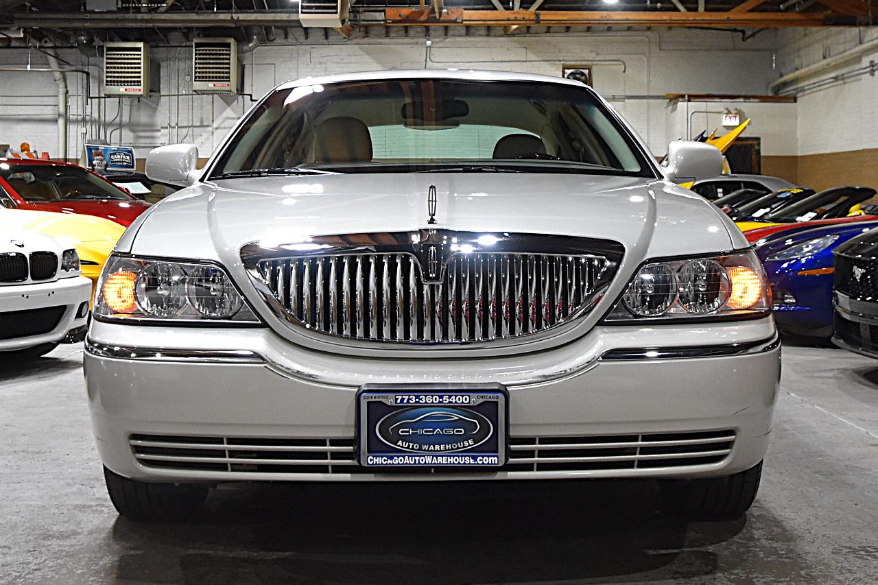 Lincoln Town Car 4dr Sdn Signature Limited 2005