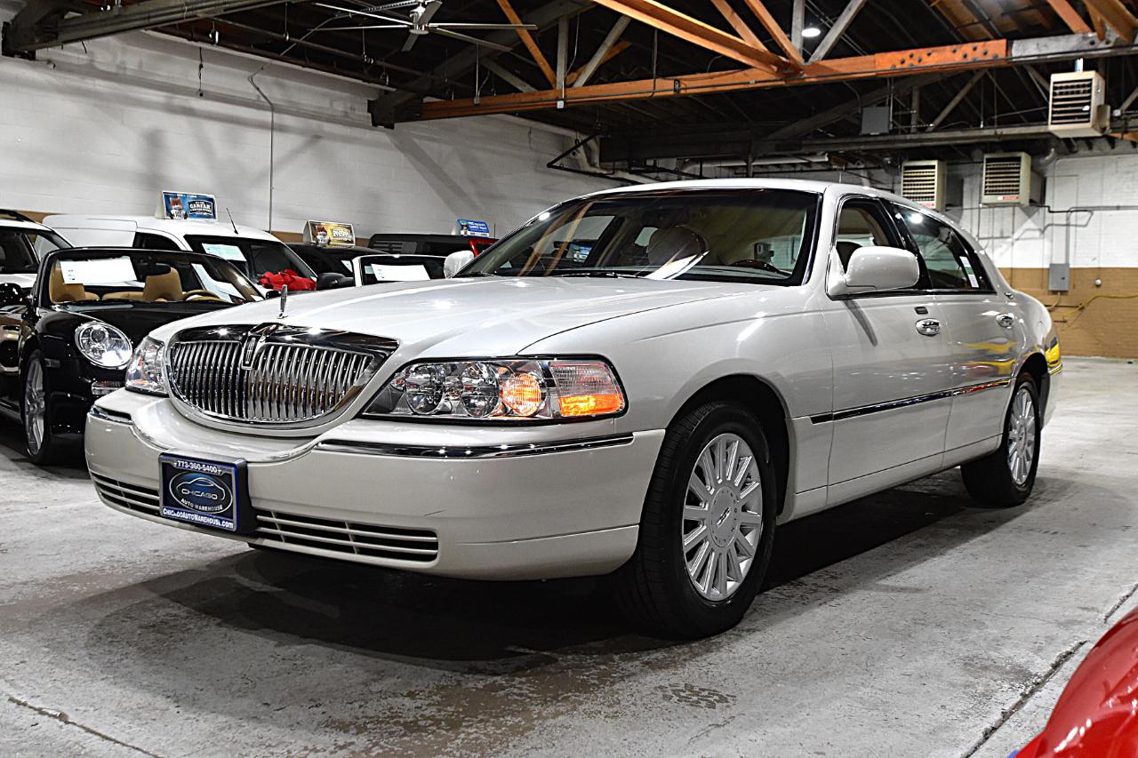 Lincoln Town Car 4dr Sdn Signature Limited 2005