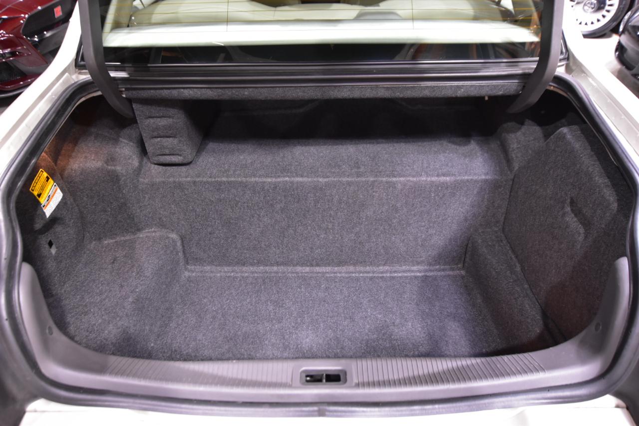 Lincoln Town Car 4dr Sdn Signature Limited 2005