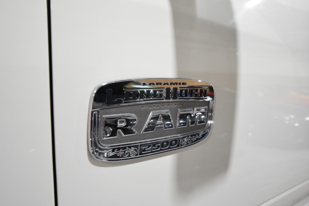 RAM 2500 Longhorn 4x4 Crew Cab 6'4" Box 2017