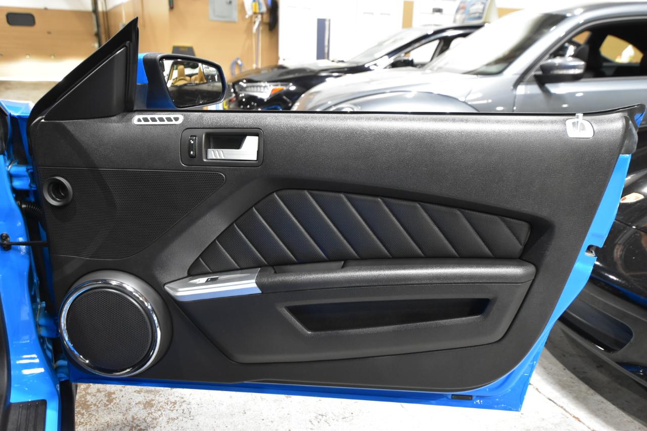 Ford Mustang 2dr Cpe GT 2012