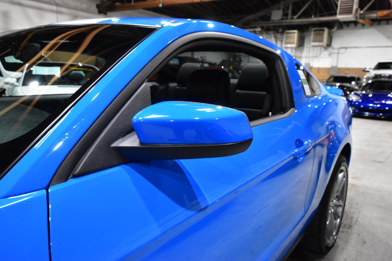 Ford Mustang 2dr Cpe GT 2012