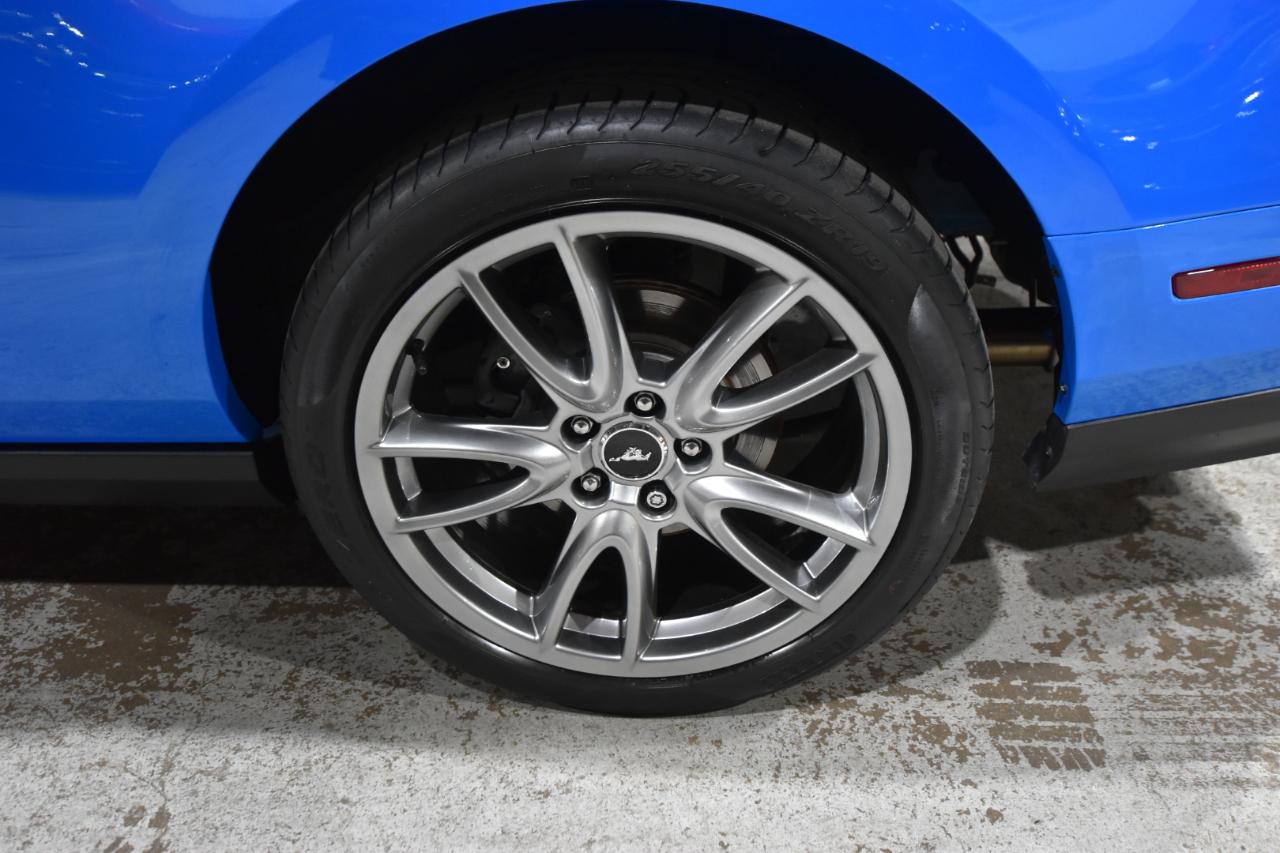 Ford Mustang 2dr Cpe GT 2012