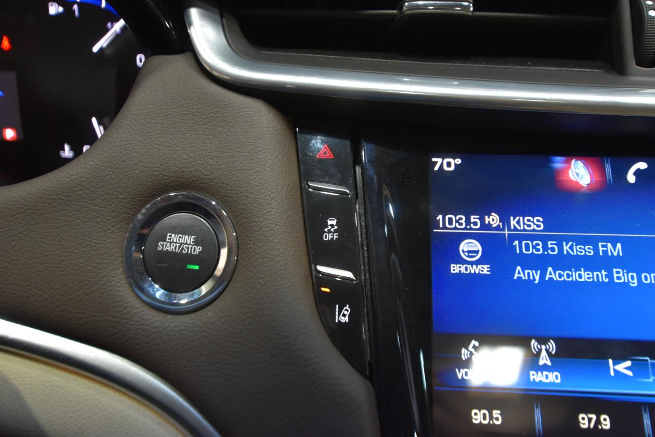 Cadillac XTS 4dr Sdn Luxury FWD 2013