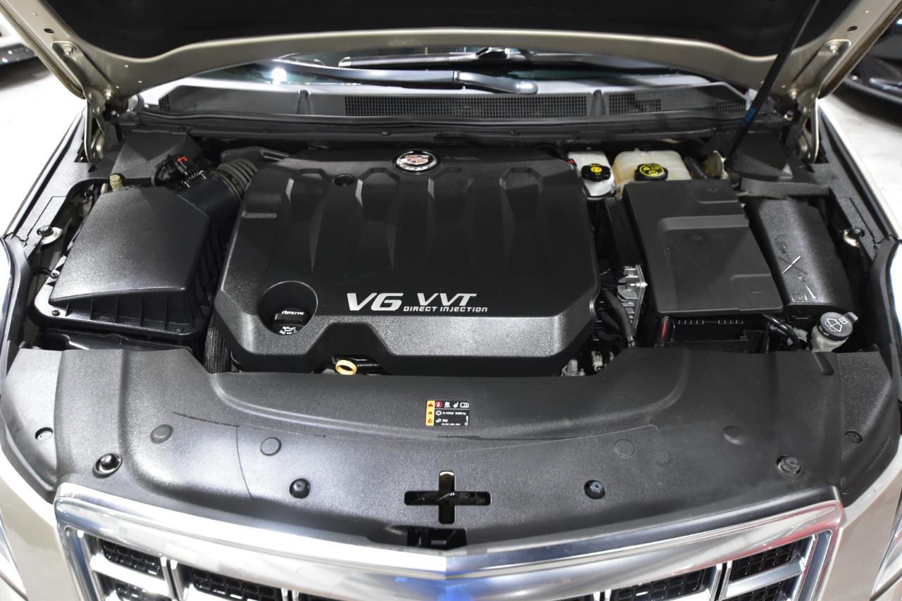 Cadillac XTS 4dr Sdn Luxury FWD 2013