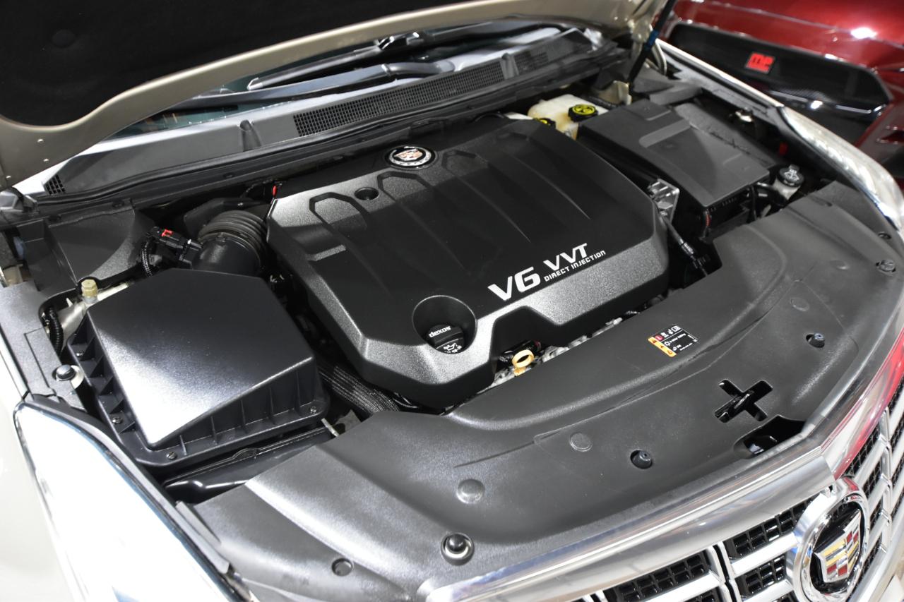 Cadillac XTS 4dr Sdn Luxury FWD 2013