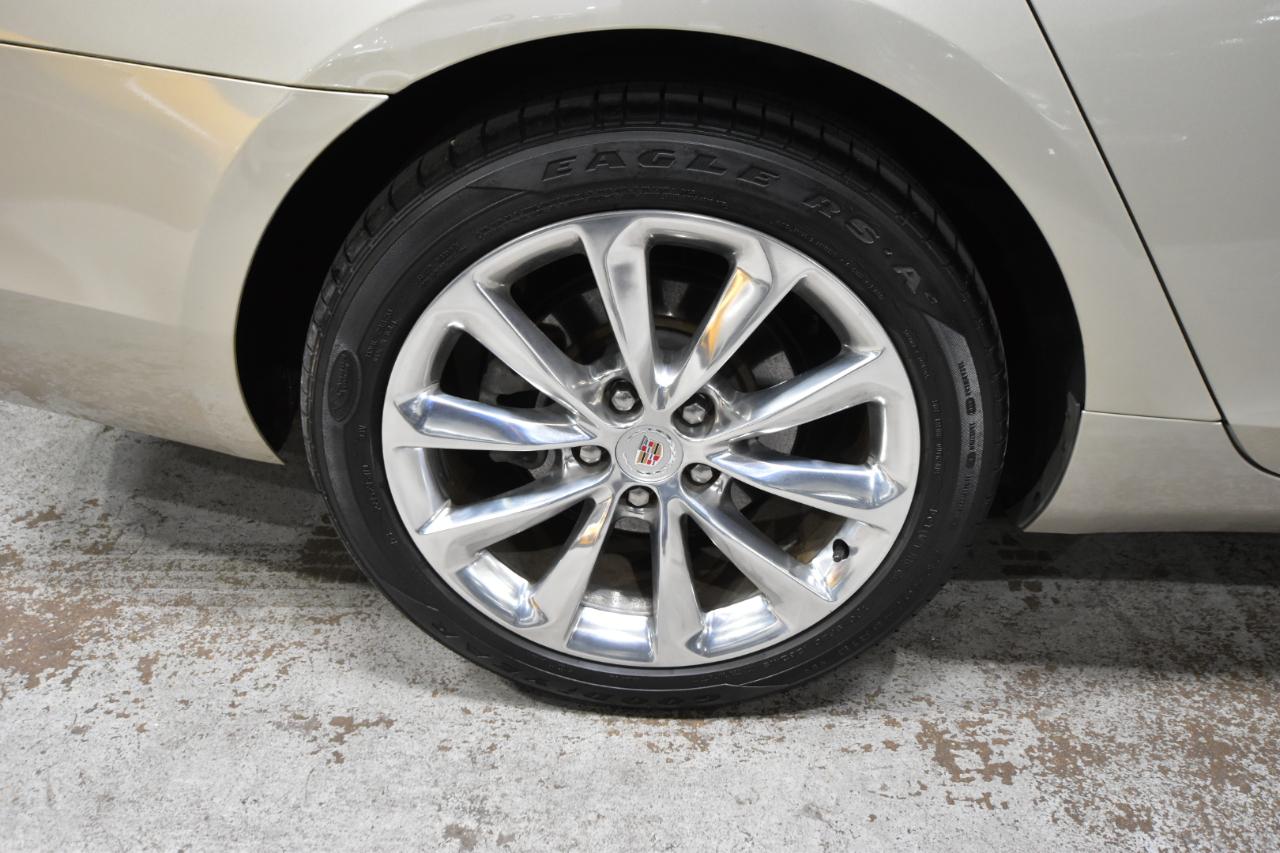 Cadillac XTS 4dr Sdn Luxury FWD 2013