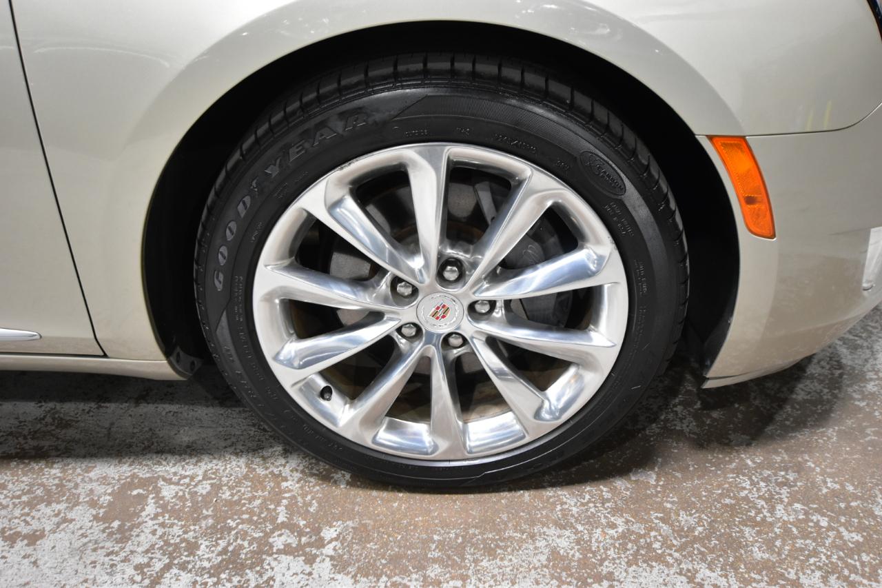 Cadillac XTS 4dr Sdn Luxury FWD 2013