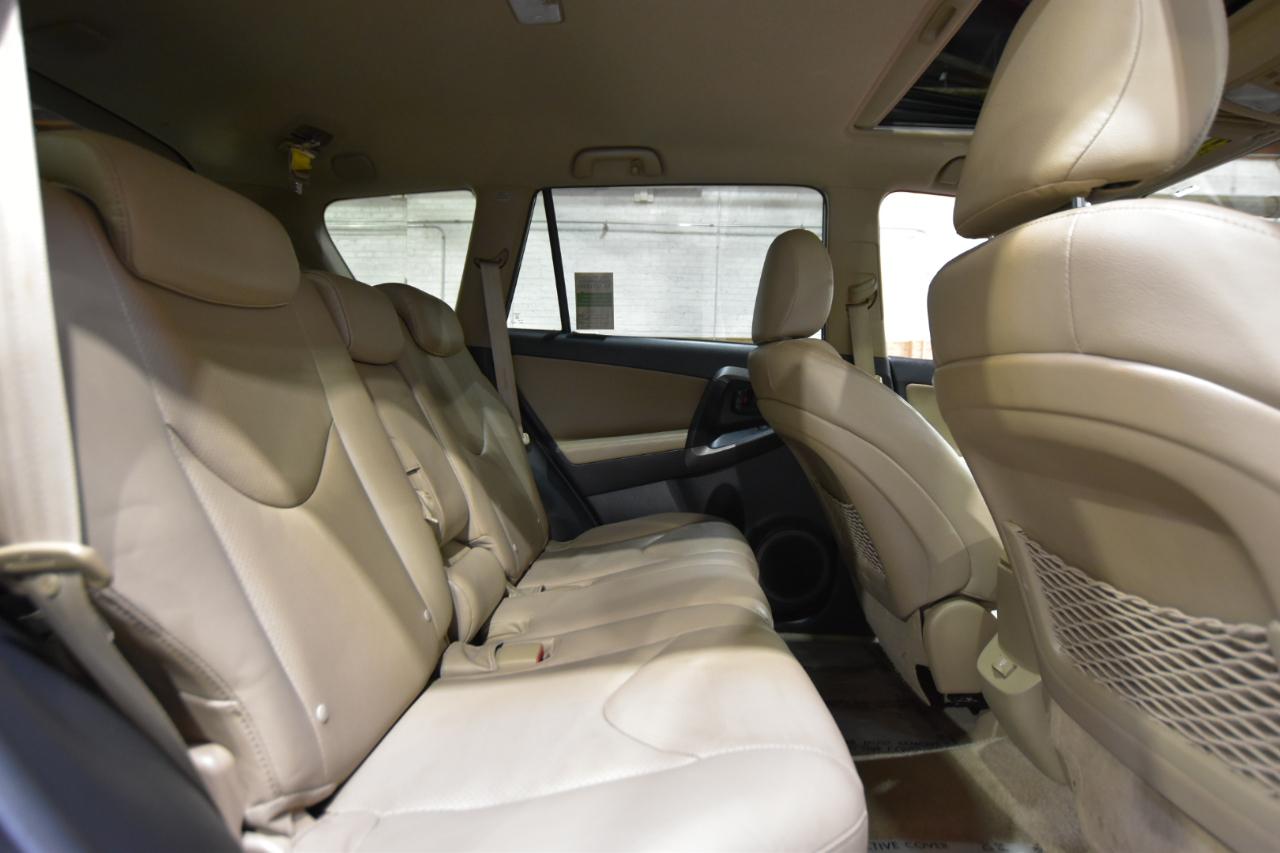 Toyota RAV4 4WD 4dr 4-cyl 4-Spd AT Ltd (Natl) 2011