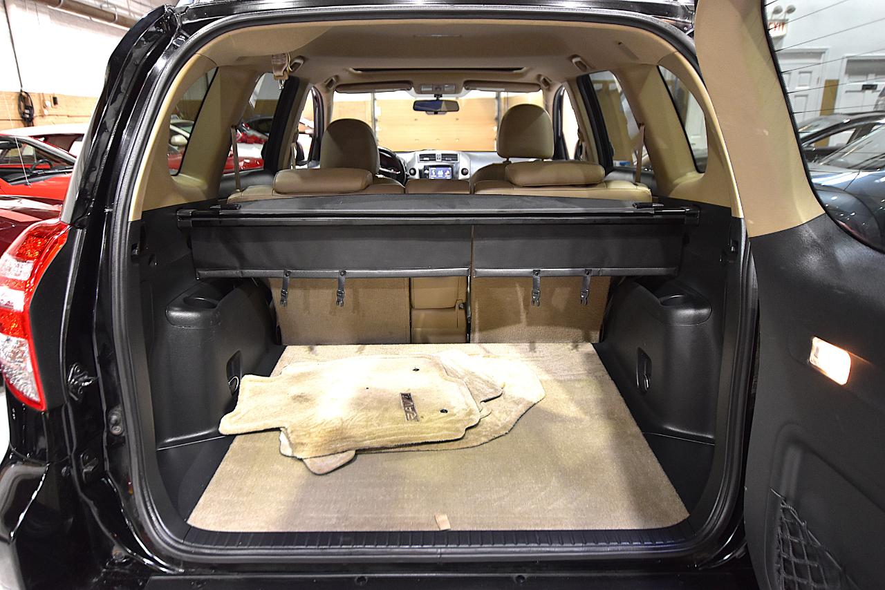 Toyota RAV4 4WD 4dr 4-cyl 4-Spd AT Ltd (Natl) 2011