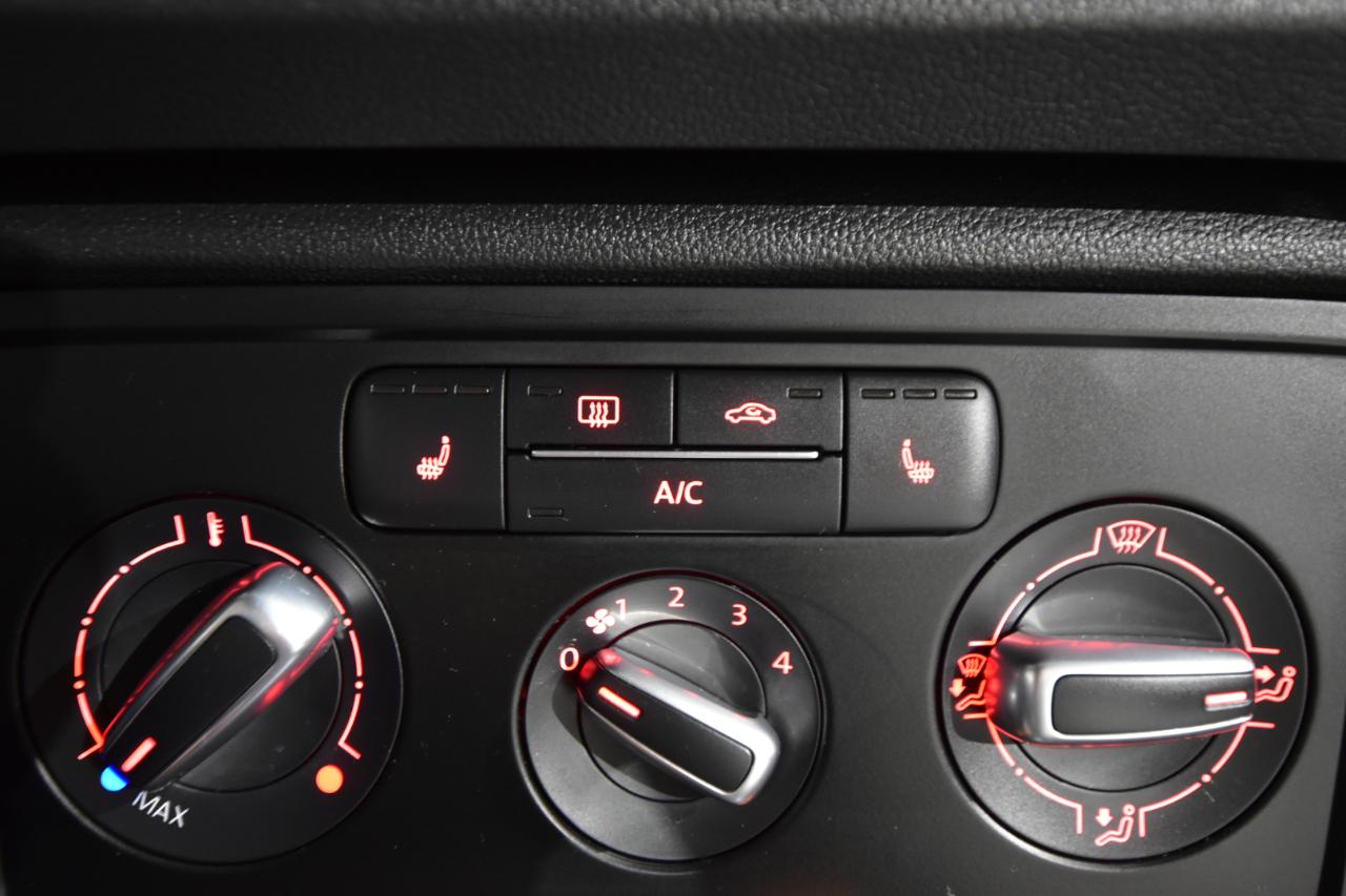 Volkswagen Beetle Coupe 2dr Auto 1.8T PZEV 2015