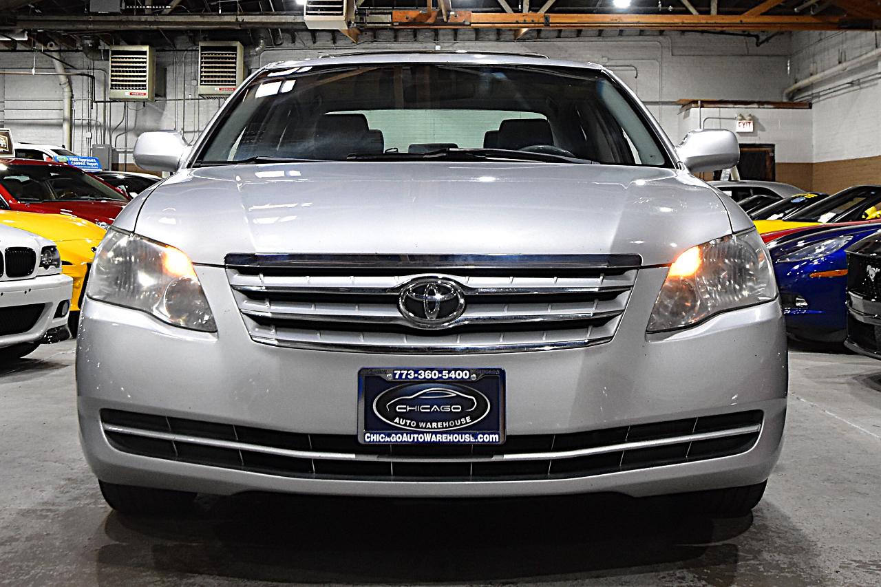 Toyota Avalon 4dr Sdn XL (Natl) 2006