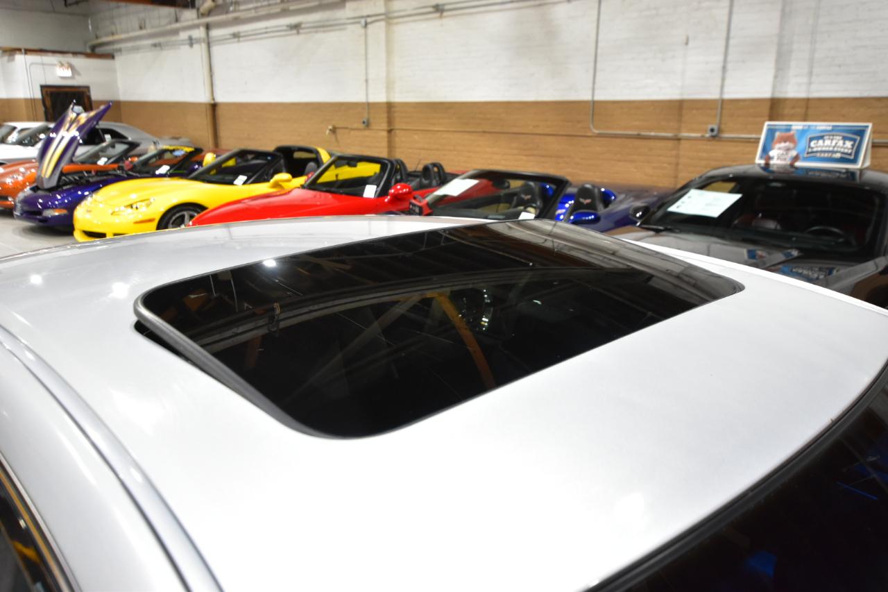 Toyota Avalon 4dr Sdn XL (Natl) 2006