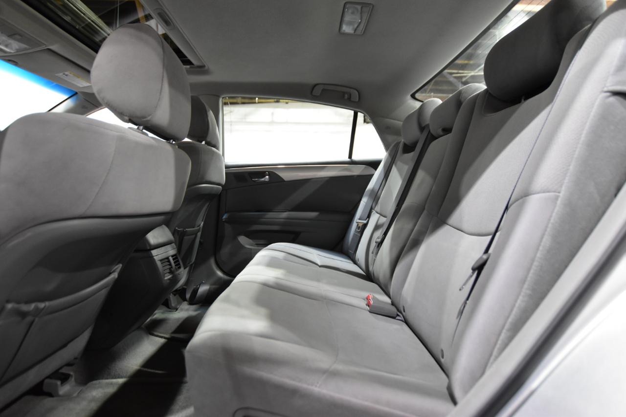 Toyota Avalon 4dr Sdn XL (Natl) 2006