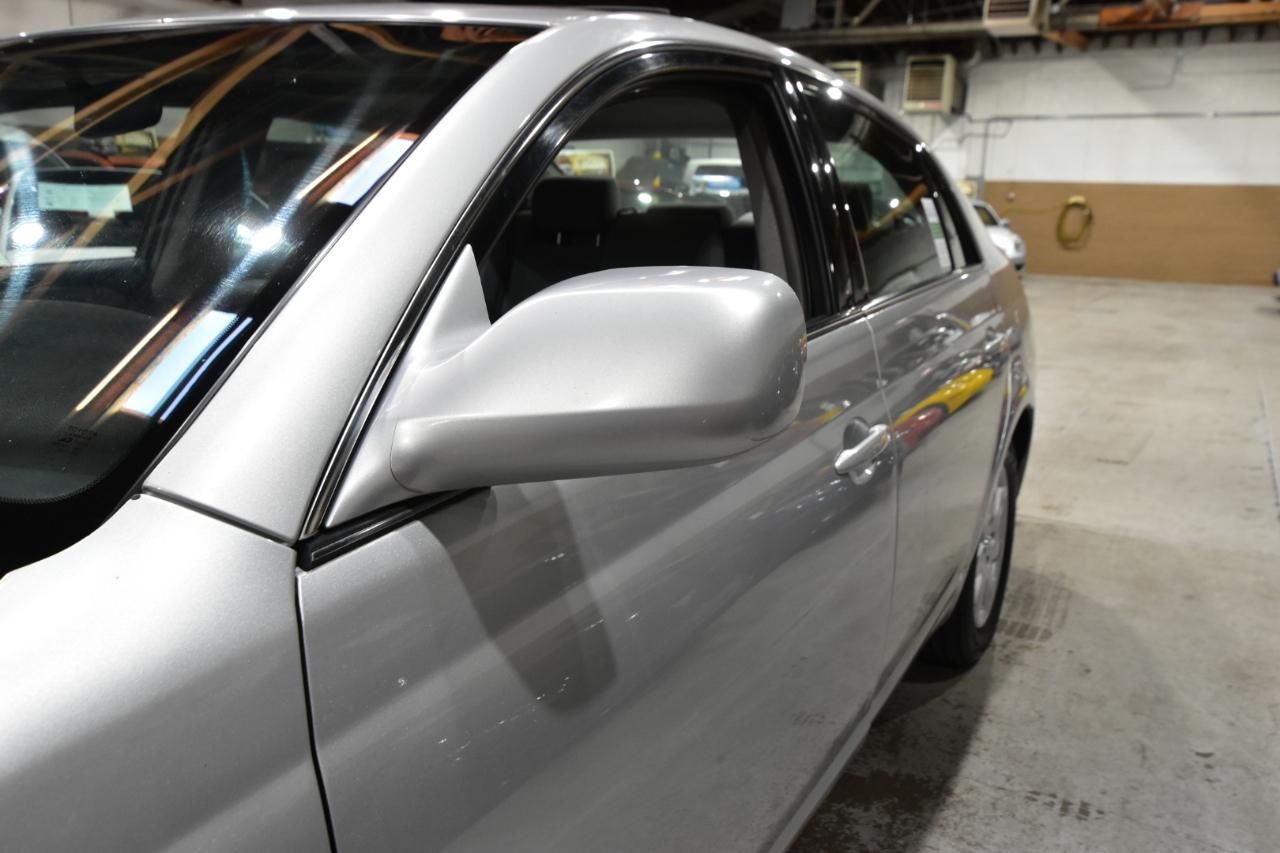 Toyota Avalon 4dr Sdn XL (Natl) 2006