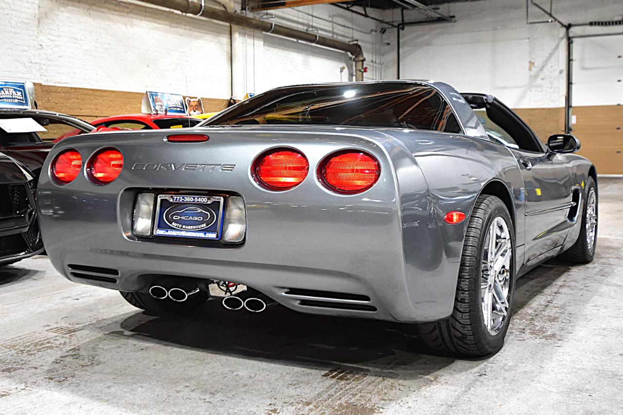 Chevrolet Corvette 2dr Cpe 2004