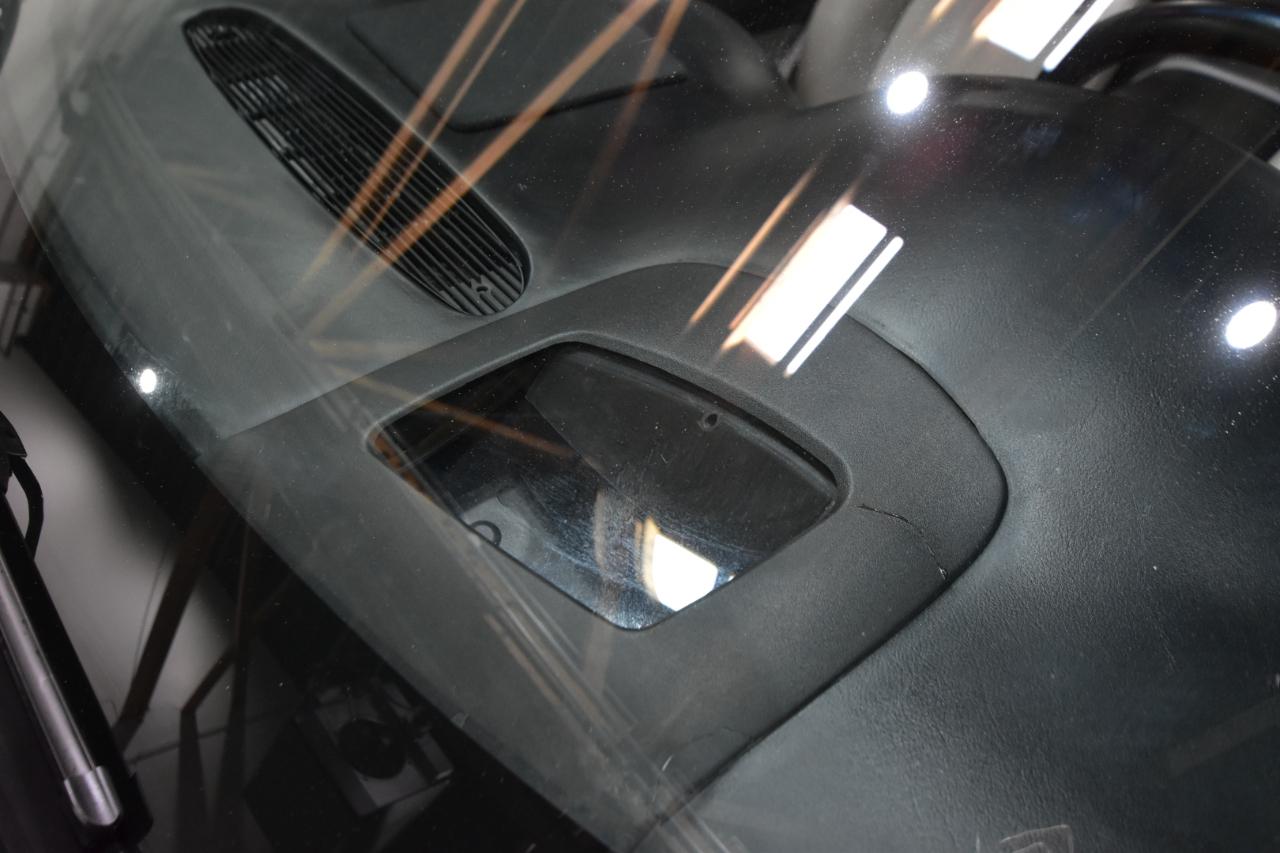 Chevrolet Corvette 2dr Cpe 2004
