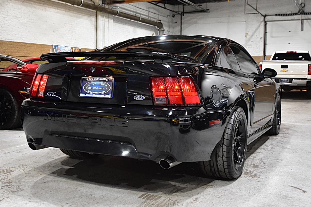 Ford Mustang 2dr Cpe GT Deluxe 2002