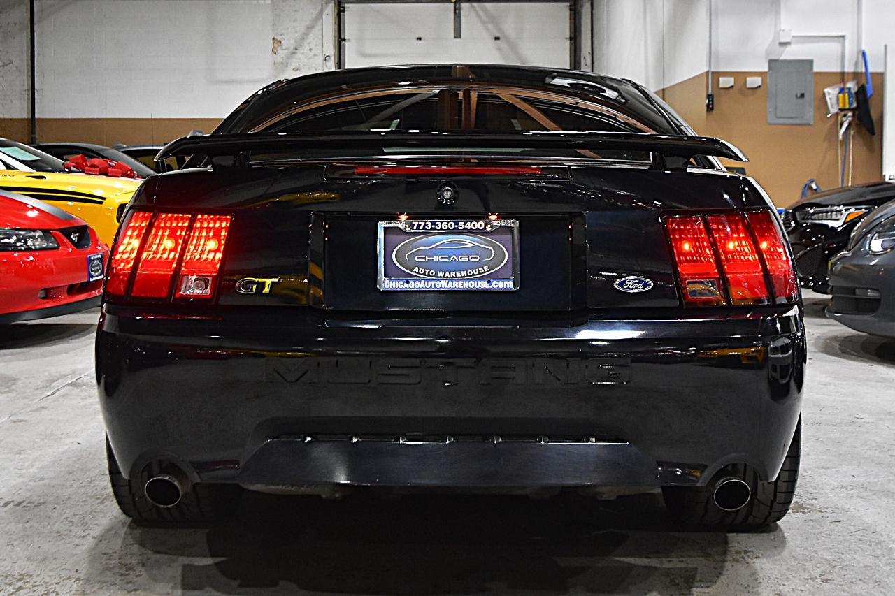 Ford Mustang 2dr Cpe GT Deluxe 2002