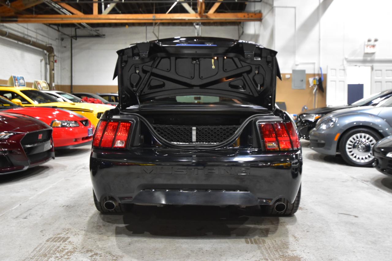 Ford Mustang 2dr Cpe GT Deluxe 2002