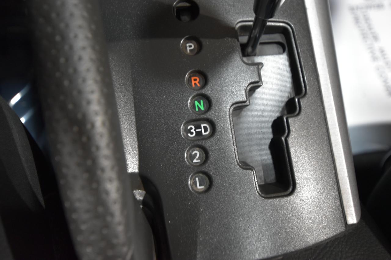 Toyota RAV4 4WD 4dr 4-cyl 4-Spd AT Sport (Natl) 2008