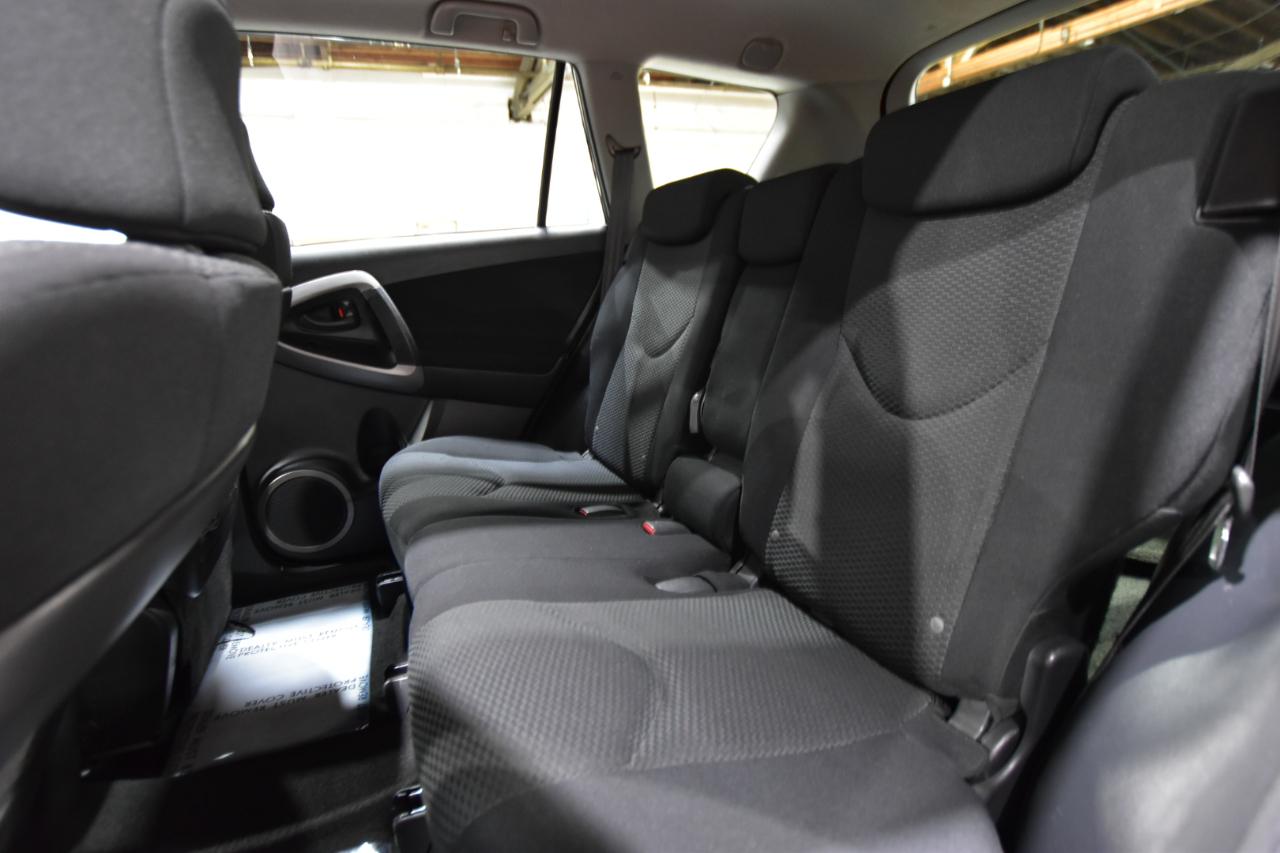Toyota RAV4 4WD 4dr 4-cyl 4-Spd AT Sport (Natl) 2008