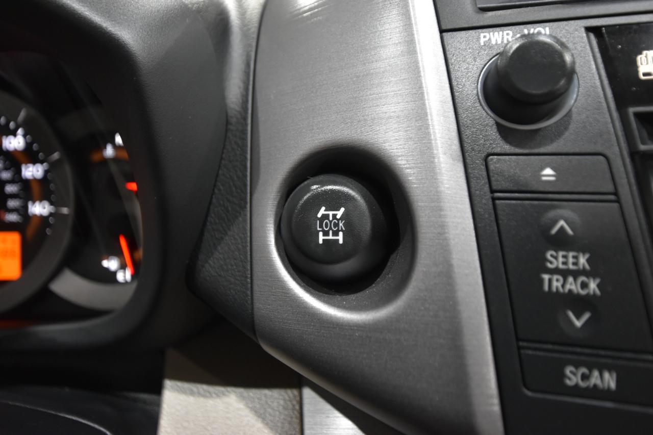 Toyota RAV4 4WD 4dr V6 5-Spd AT Ltd (Natl) 2008