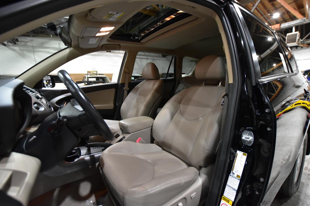 Toyota RAV4 4WD 4dr V6 5-Spd AT Ltd (Natl) 2008