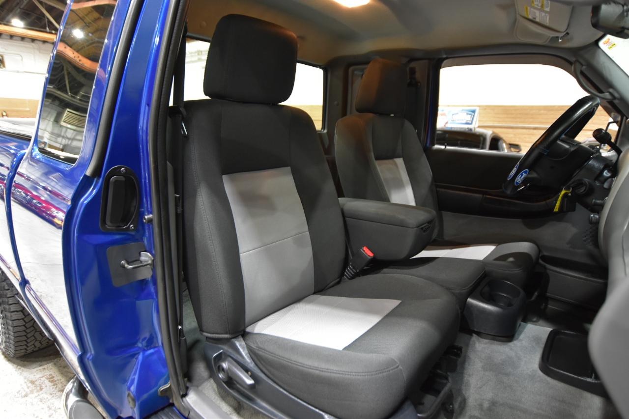 Ford Ranger 4WD 4dr SuperCab 126" XLT 2011