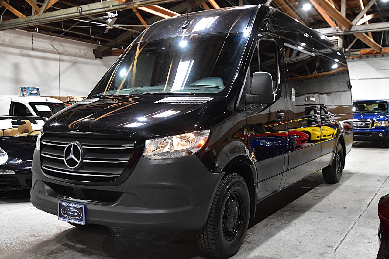 Mercedes-Benz Sprinter Passenger Van 2500 High Roof V6 170" RWD 2020