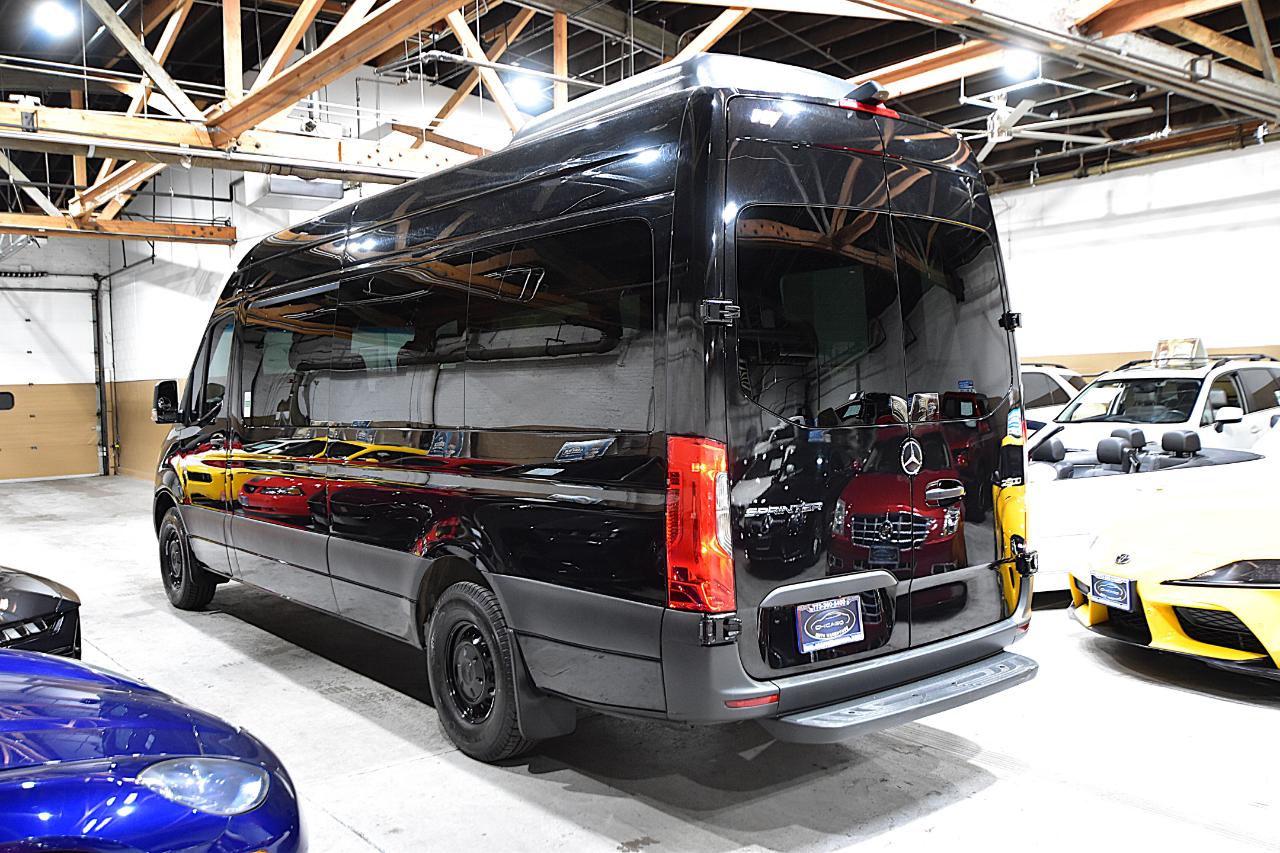 Mercedes-Benz Sprinter Passenger Van 2500 High Roof V6 170" RWD 2020