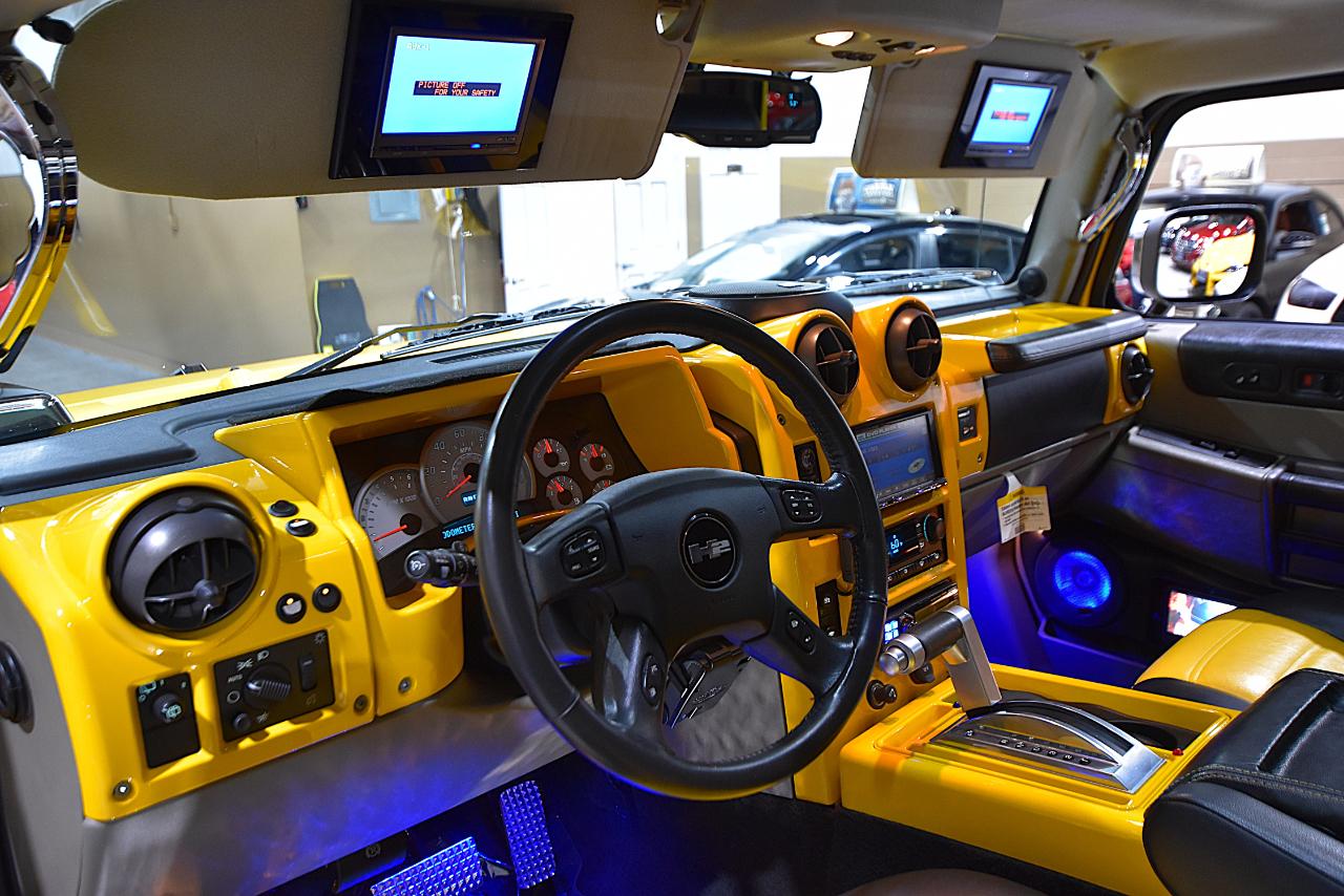 HUMMER H2 4WD 4dr SUV Luxury 2004