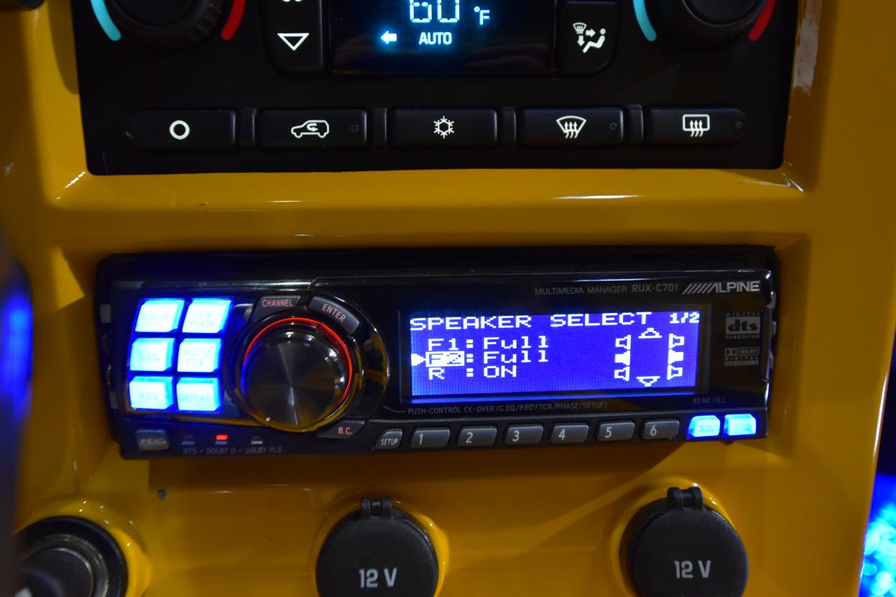 HUMMER H2 4WD 4dr SUV Luxury 2004