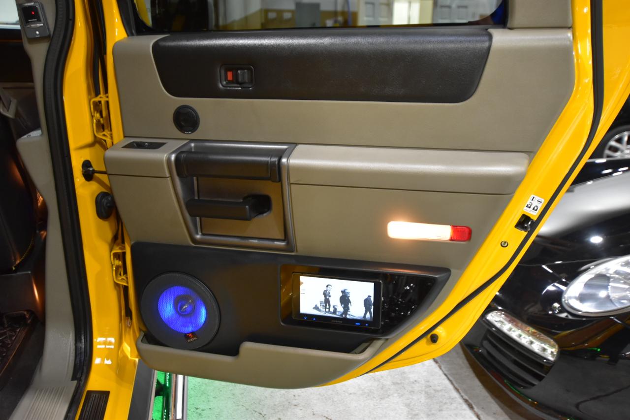 HUMMER H2 4WD 4dr SUV Luxury 2004