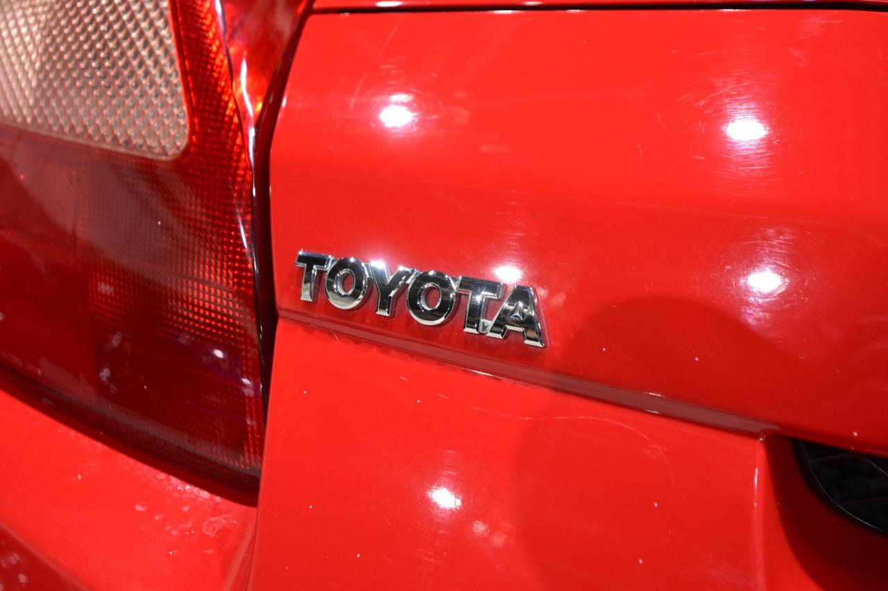 Toyota MR2 Spyder 2dr Conv Manual (Natl) 2002
