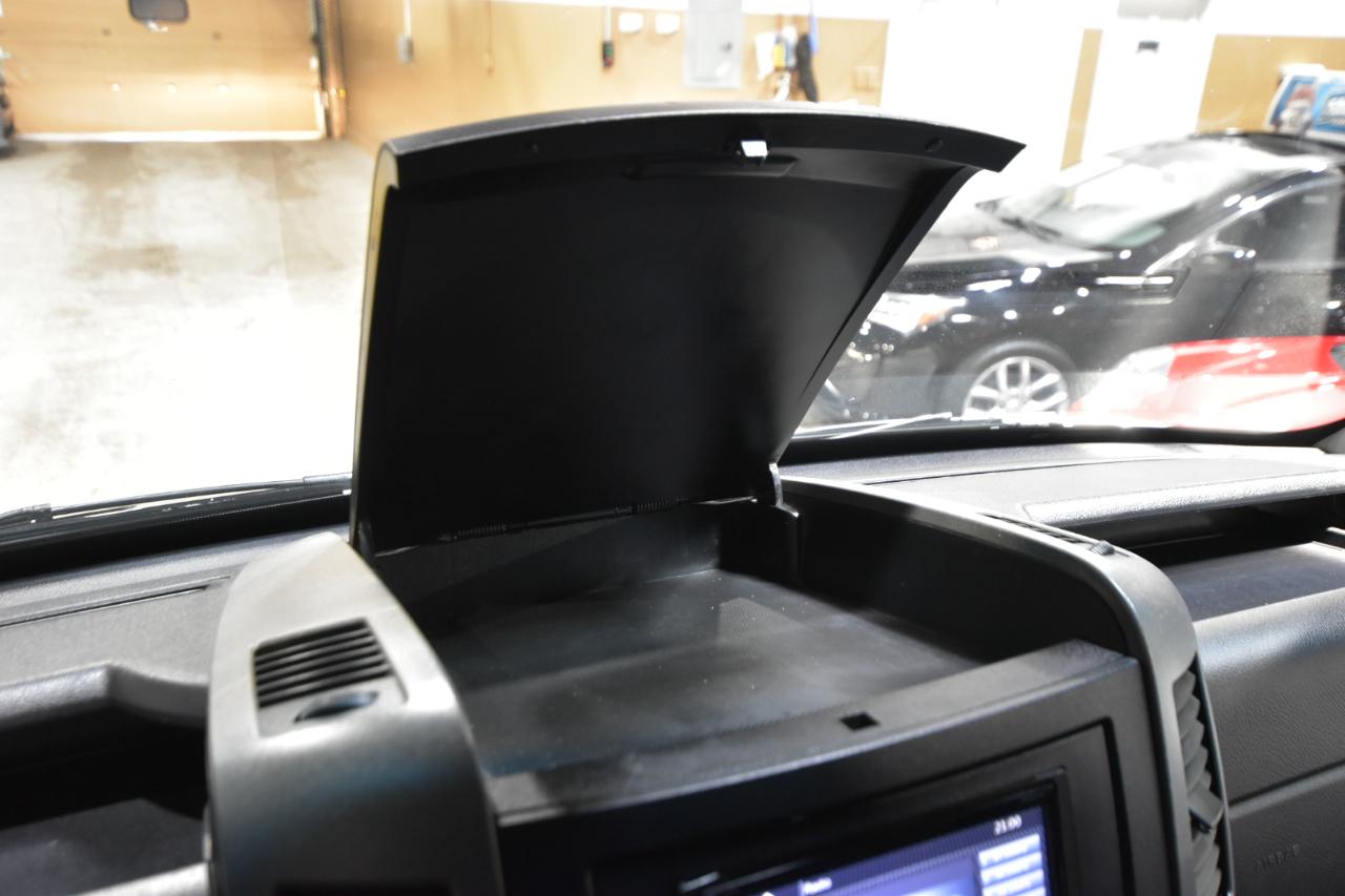 Mercedes-Benz Sprinter Cargo Vans RWD 3500 170" 2015