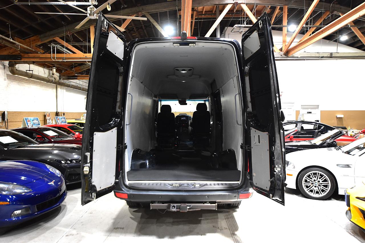 Mercedes-Benz Sprinter Cargo Vans RWD 3500 170" 2015