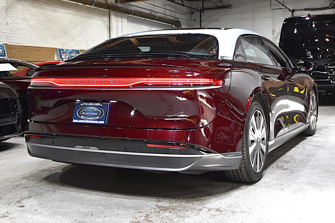 Lucid Air Touring AWD 2023