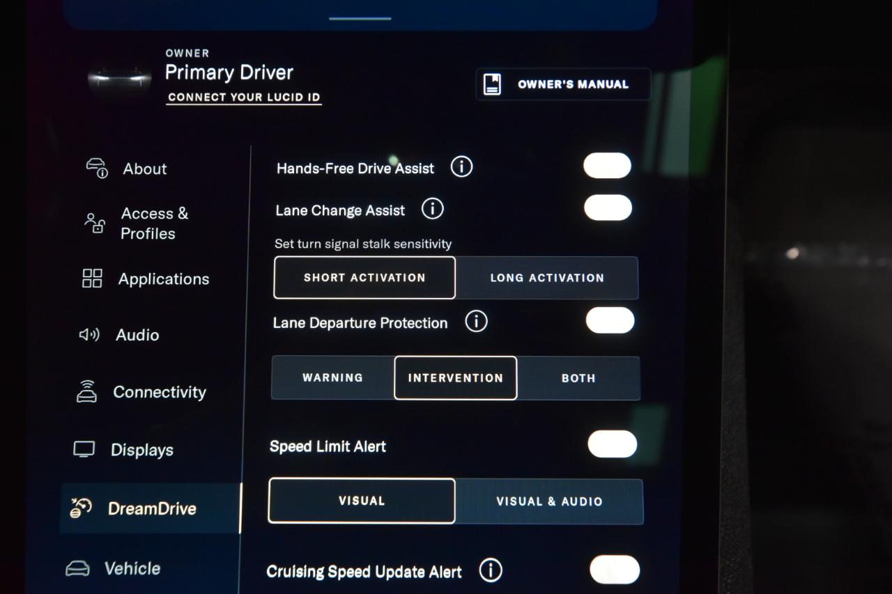 Lucid Air Touring AWD 2023